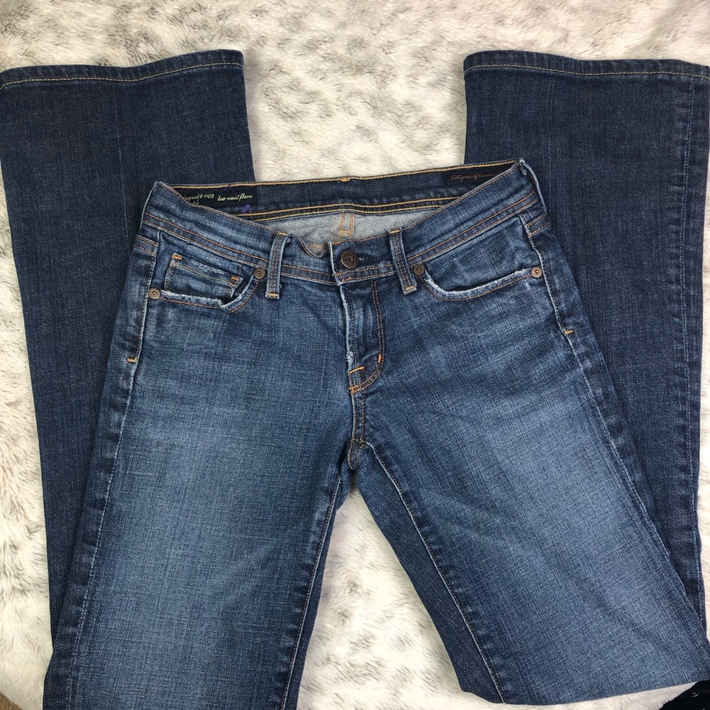 ☀️Citizens of Humanity low waist flare jeans☀️